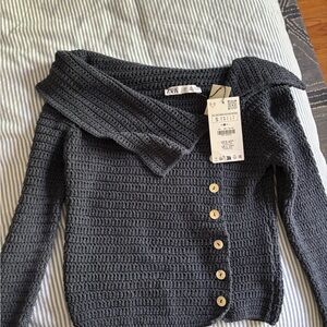 Zara Women's Gray Sweater